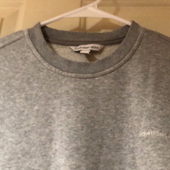 Calvin Klein sweatshirt size Small - Picture 3 of 4